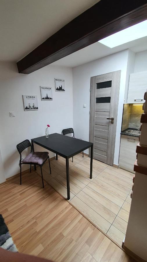 Apartamenty Hetmanska - 24H Shop 카토비체 외부 사진